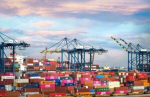 Why Smart Traders Track More Than Oil and Gas Smart traders