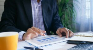 The Impact of Technology on Marketing Analytics: Revolutionizing the Way We Analyze Data Technology on Marketing Analytics