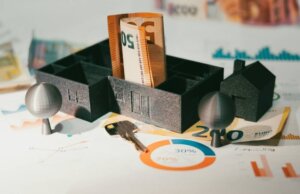 Why Businesses Are Looking Beyond Traditional Bank Lending Traditional Bank Lending