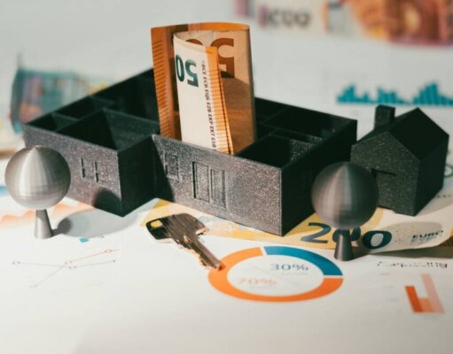 Why Businesses Are Looking Beyond Traditional Bank Lending Traditional Bank Lending